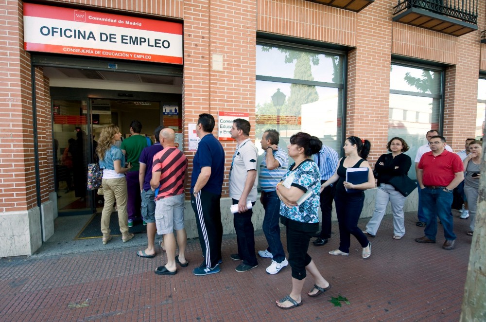 El-Gobierno-gastara-medio-millon-en-mejorar-la-imagen-de-las-oficinas-del-INEM